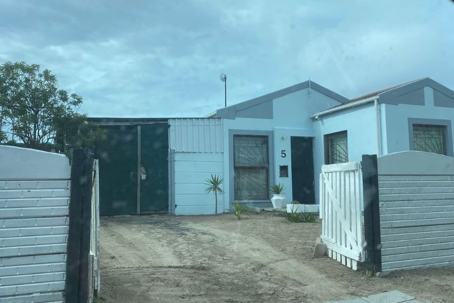 The building we have purchased and will renoave to be a new foster home